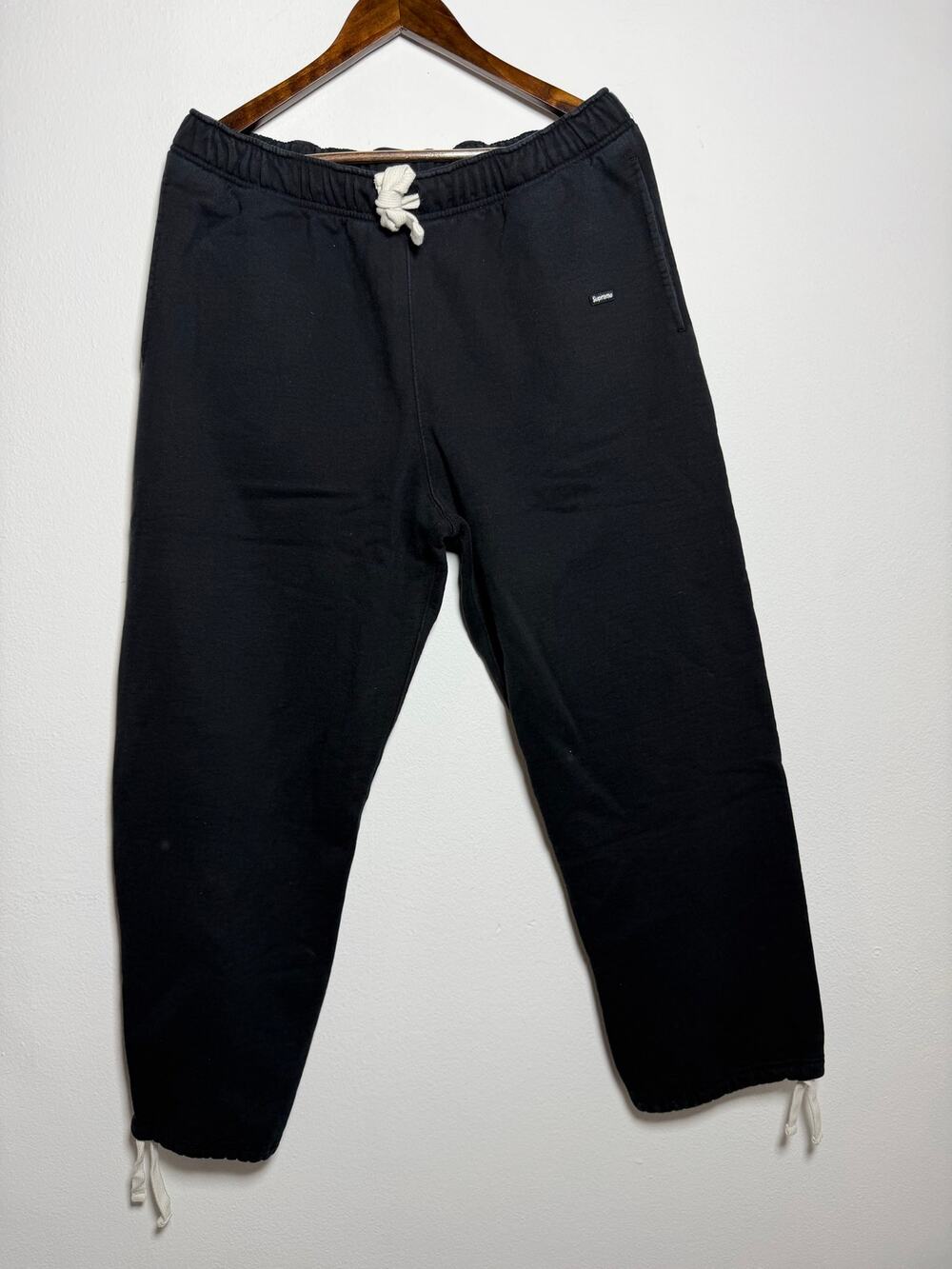 Supreme Small Box Wide leg Drawcord Sweatpant